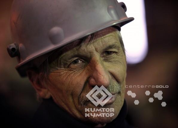 Александр Зубков, газосварщик мастерской по ремонту тяжелой горной техники